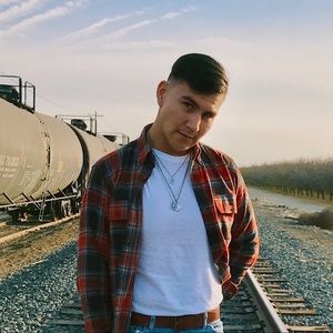 Meet your Posher, Giovanni